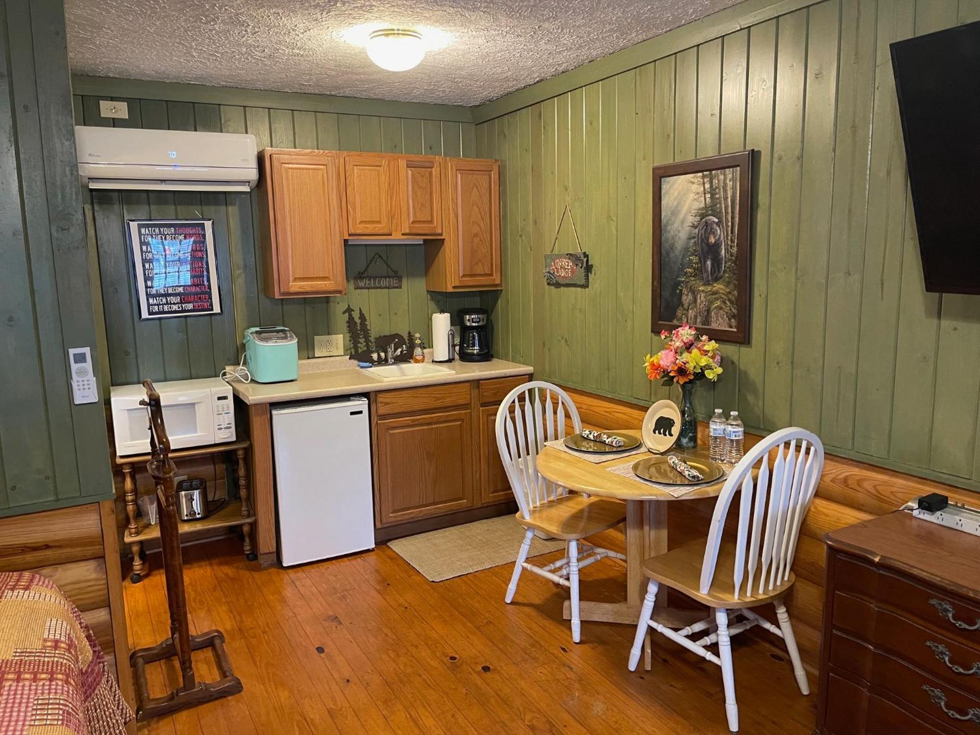 Mountain Aire Cottages & Inn Clayton Buitenkant foto